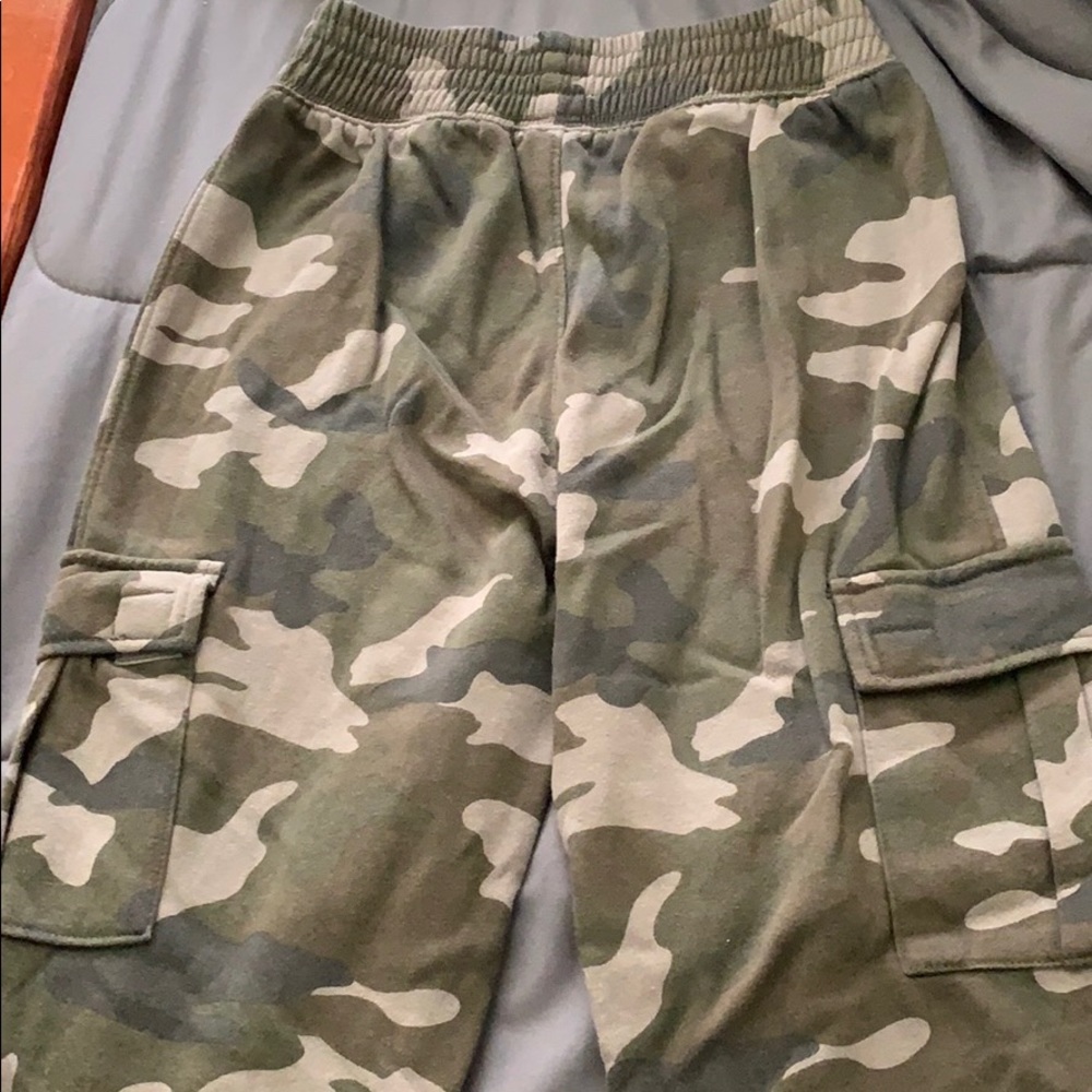 Camo pants